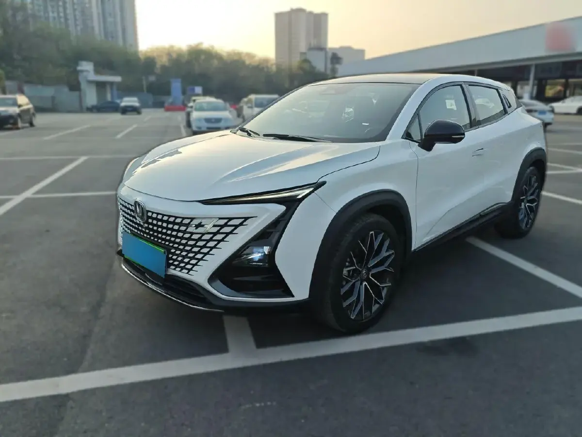 2022 ChangAn UNI-T 1.5T 188HP L4 7DCT