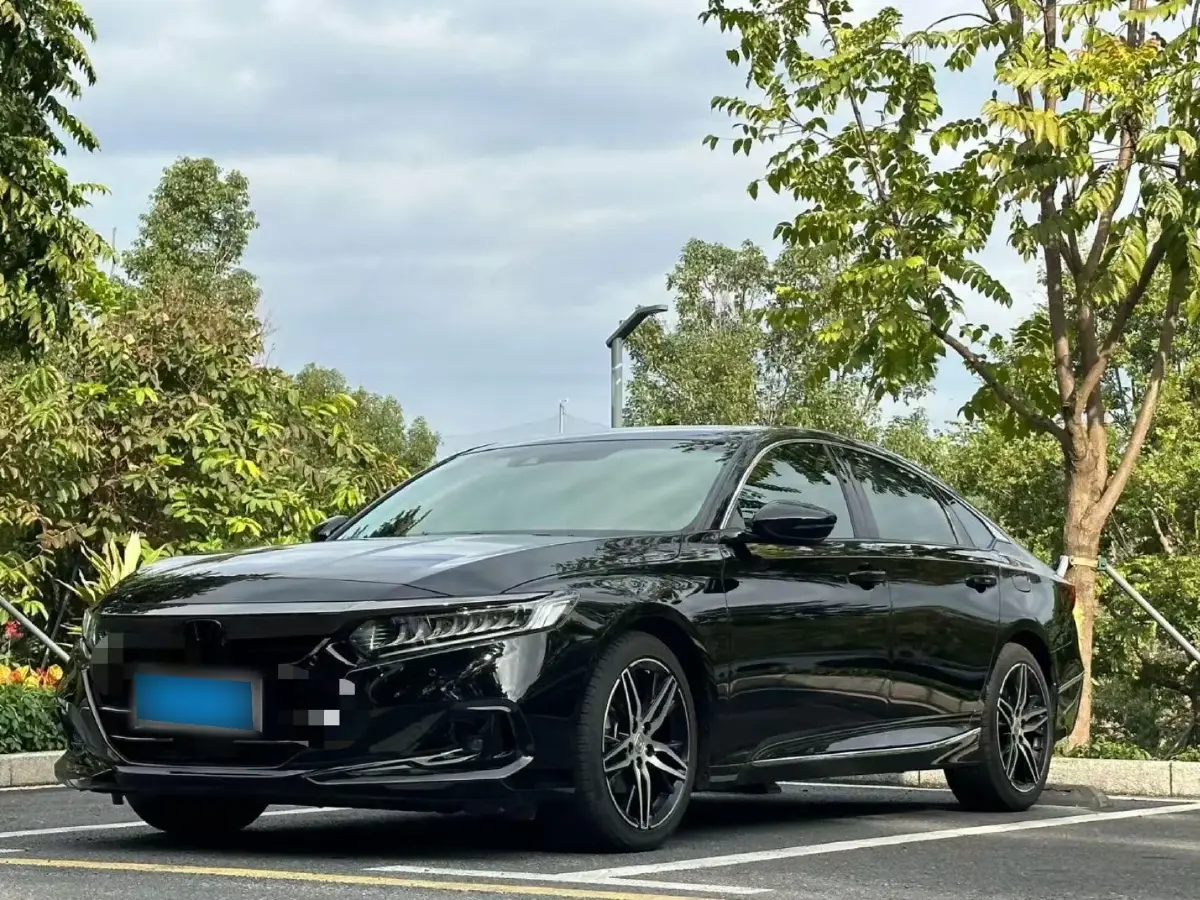 2022 Honda Accord 1.5T 194HP L4 CVT
