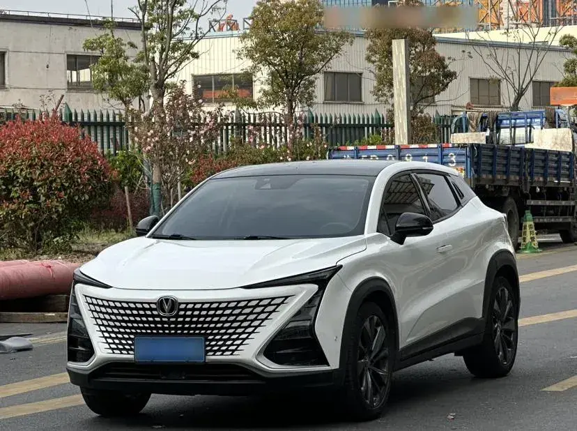 2020 ChangAn UNI-T 1.5T 180HP L4 7DCT