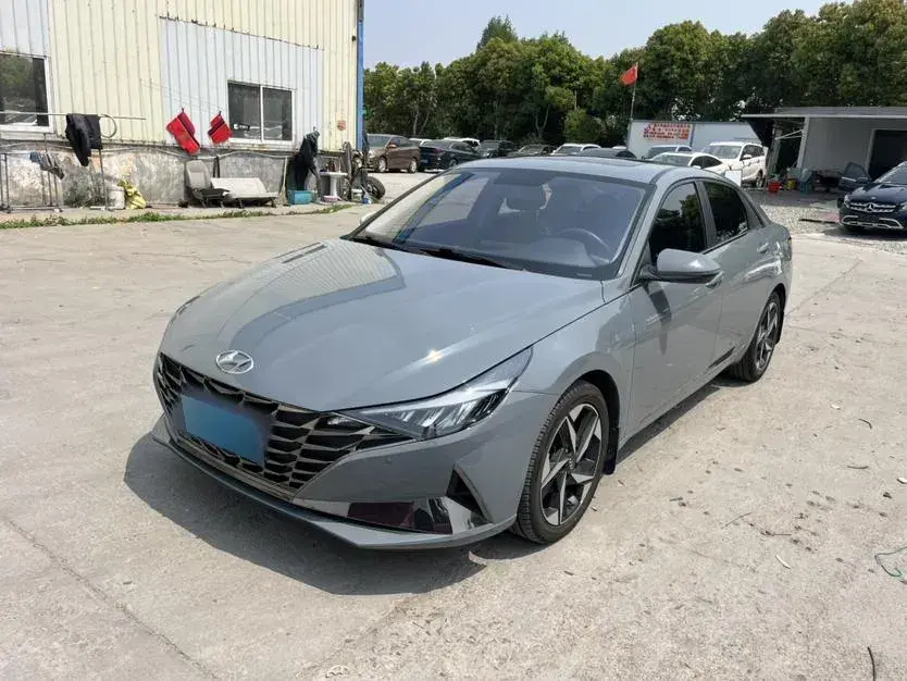 2021 Hyundai Elantra 1.5L 115HP L4 CVT