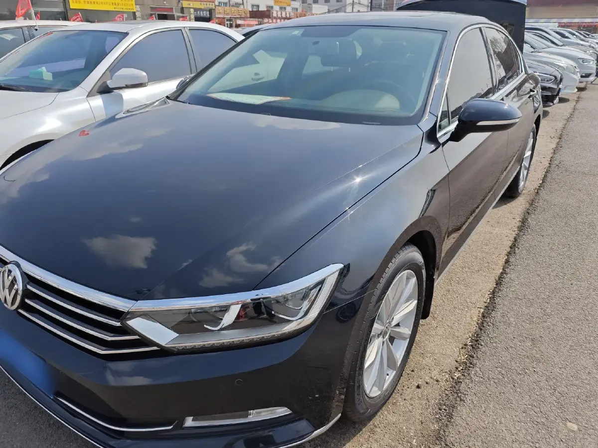 2019 Volkswagen Magotan 2.0T 186HP L4 7DCT