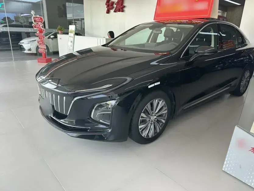 2022 HongQi E-QM5 BEV 54KWH