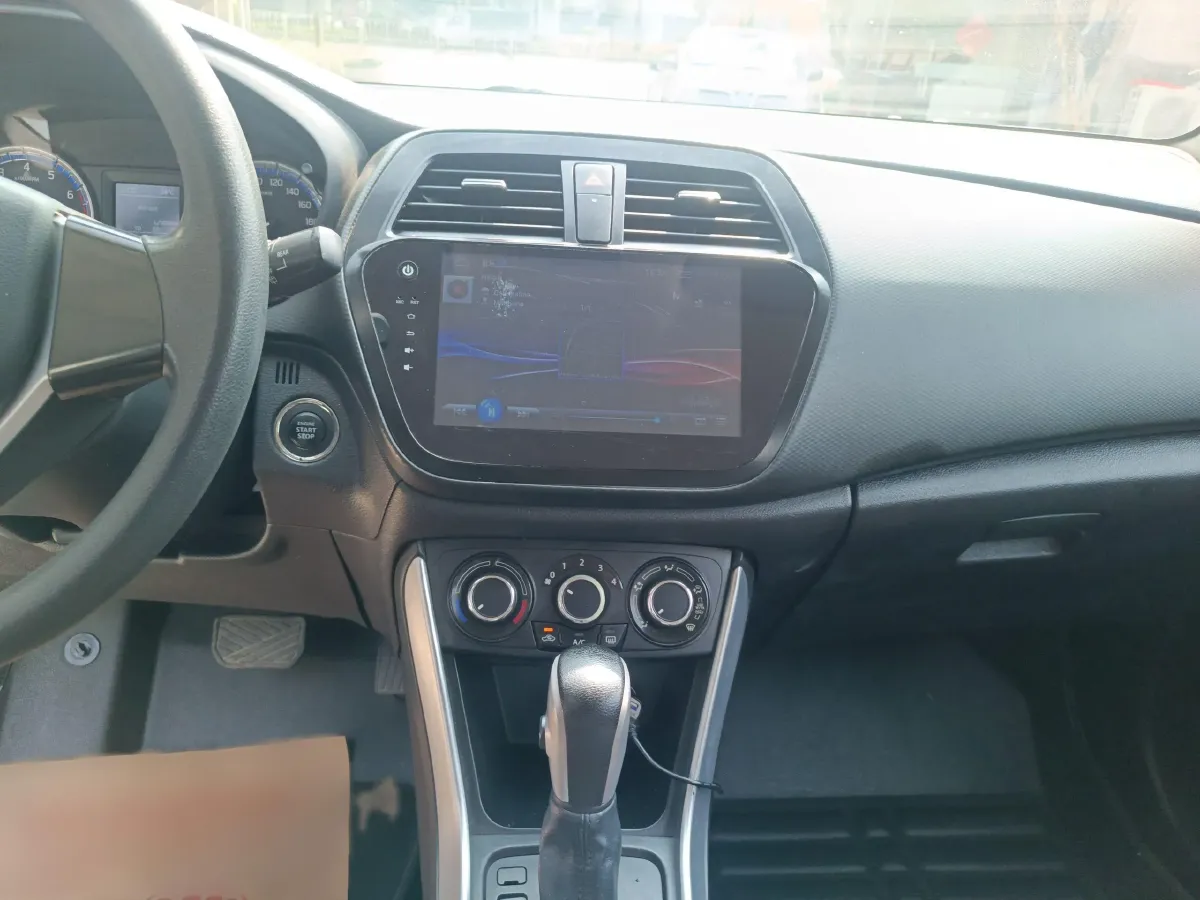 2015 Suzuki S-cross 1.6L 122HP L4 CVT,autocango,china used car exporter,china ev exporter,chinese used car exporter,chinese used ev exporter