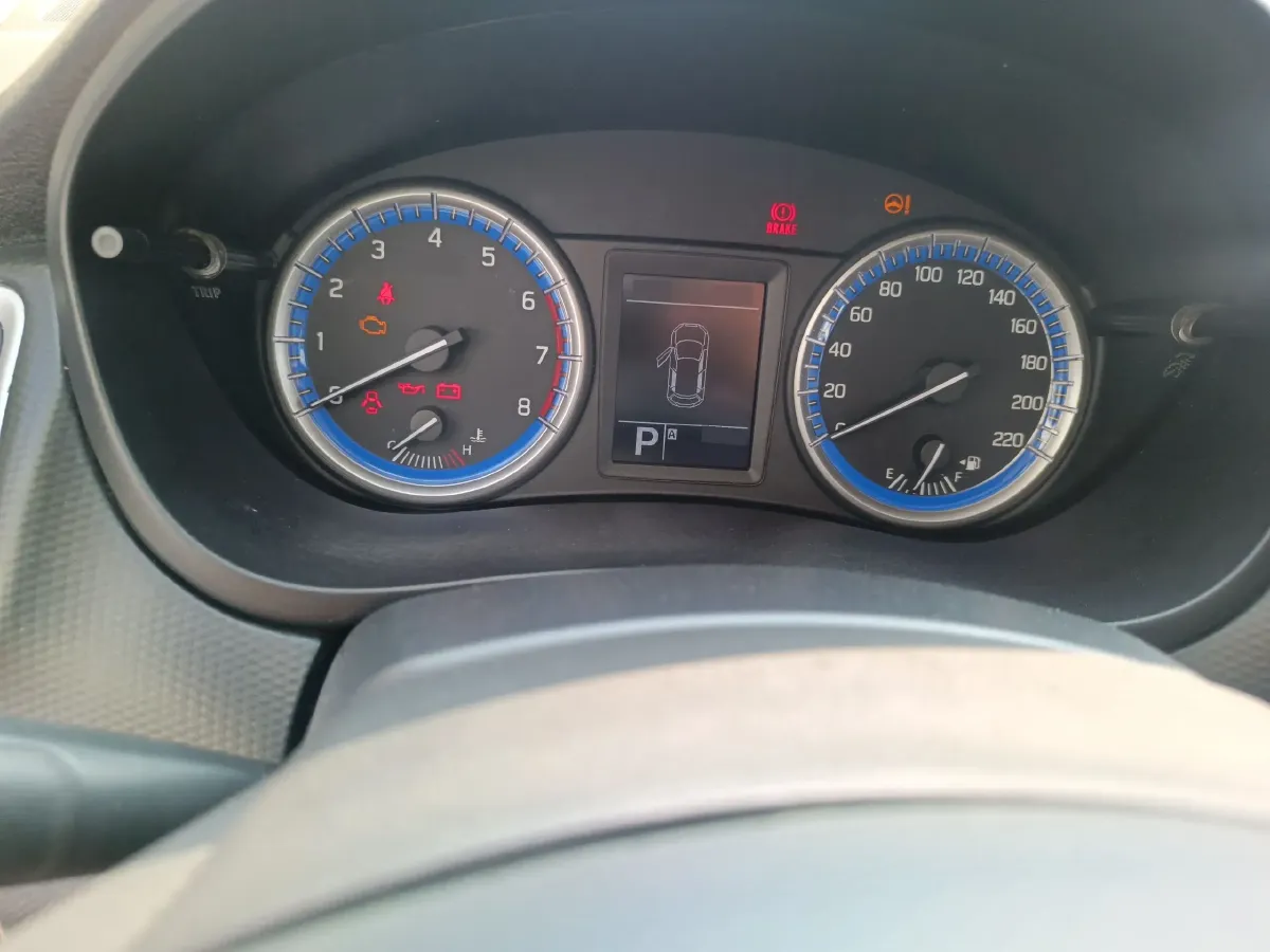 2015 Suzuki S-cross 1.6L 122HP L4 CVT,autocango,china used car exporter,china ev exporter,chinese used car exporter,chinese used ev exporter