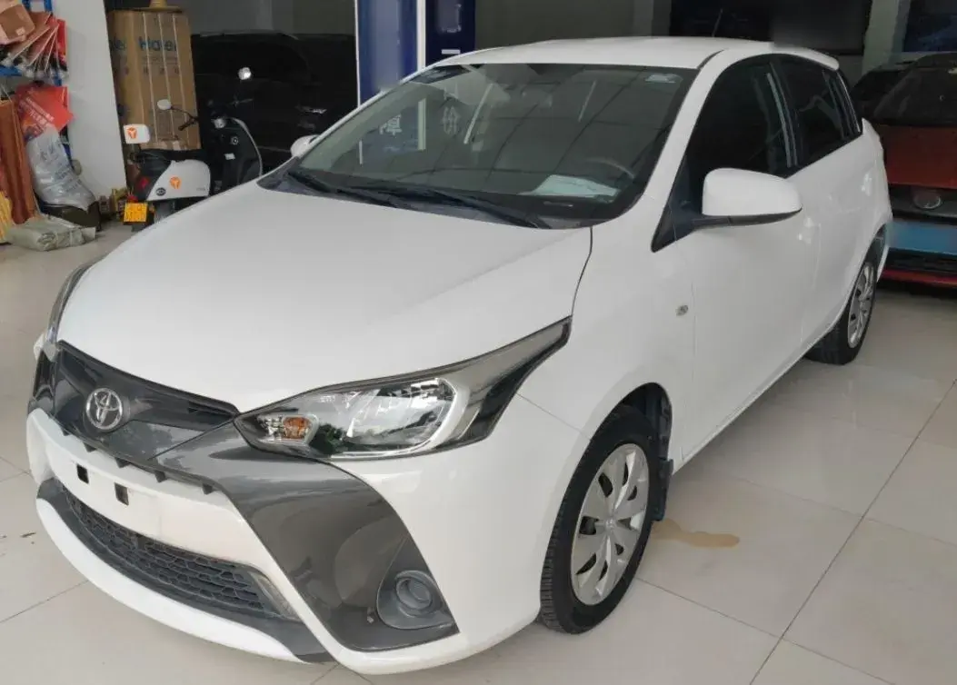 2016 Toyota Yaris L 1.5L 107HP L4 CVT