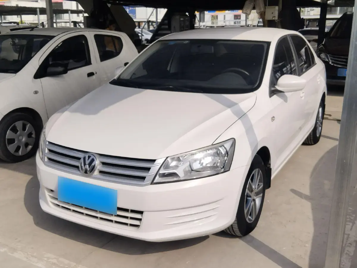 2013 Volkswagen Santana 1.4L 90HP L4 5MT