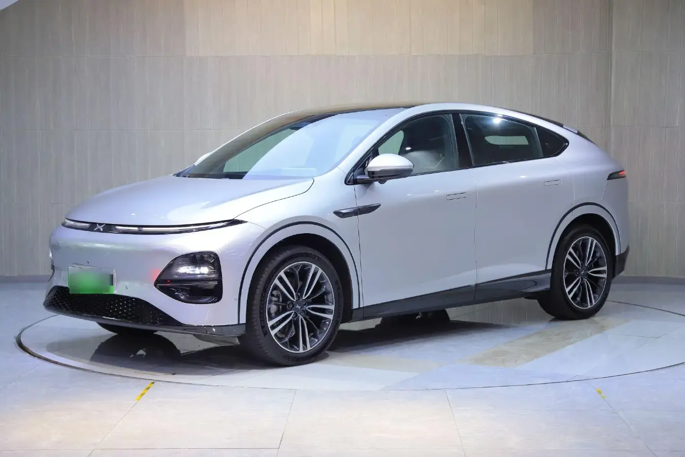 2023 Xpeng G6 BEV 87.5KWH