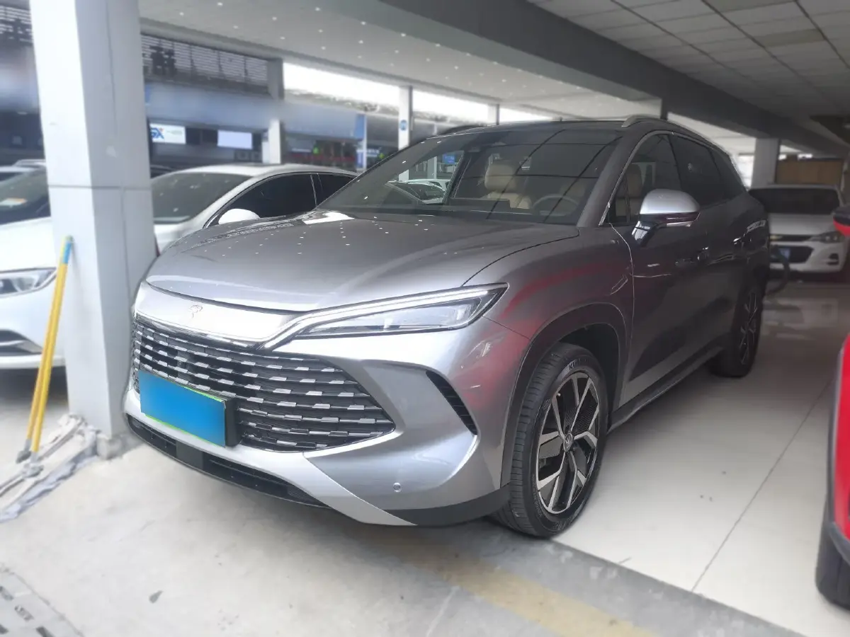 2024 BYD SongL DM-i 1.5L 101HP L4 E-CVT PHEV 26.6KWH