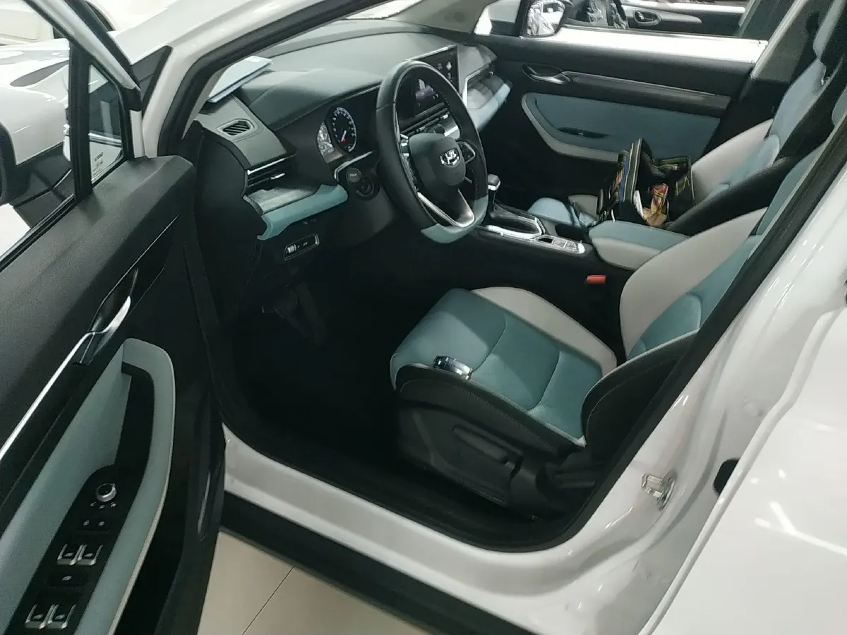 2022 Geely Emgrand S 1.4T 141HP L4 CVT,autocango,china used car exporter,china ev exporter,chinese used car exporter,chinese used ev exporter