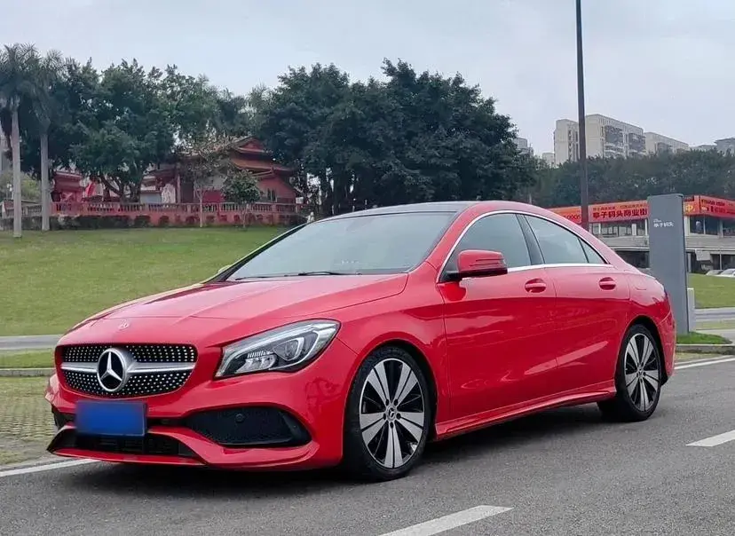 2018 Mercedes-Benz CLA Class 1.6T 156HP L4 7DCT