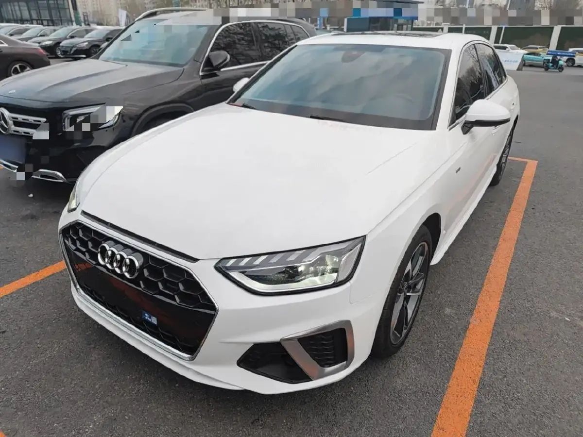 2020 Audi A4L 2.0T 190HP L4 7DCT