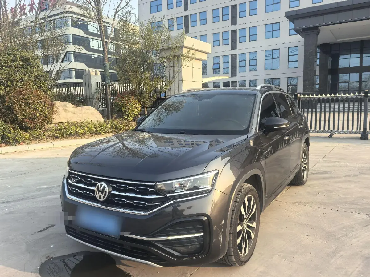 2019 Volkswagen Tayron 2.0T 220HP L4 7DCT