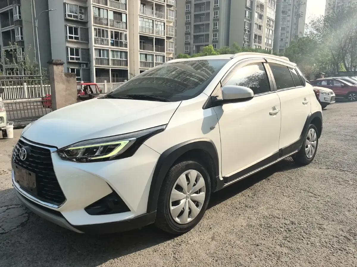 2020 Toyota Yaris L 1.5L 110HP L4 CVT