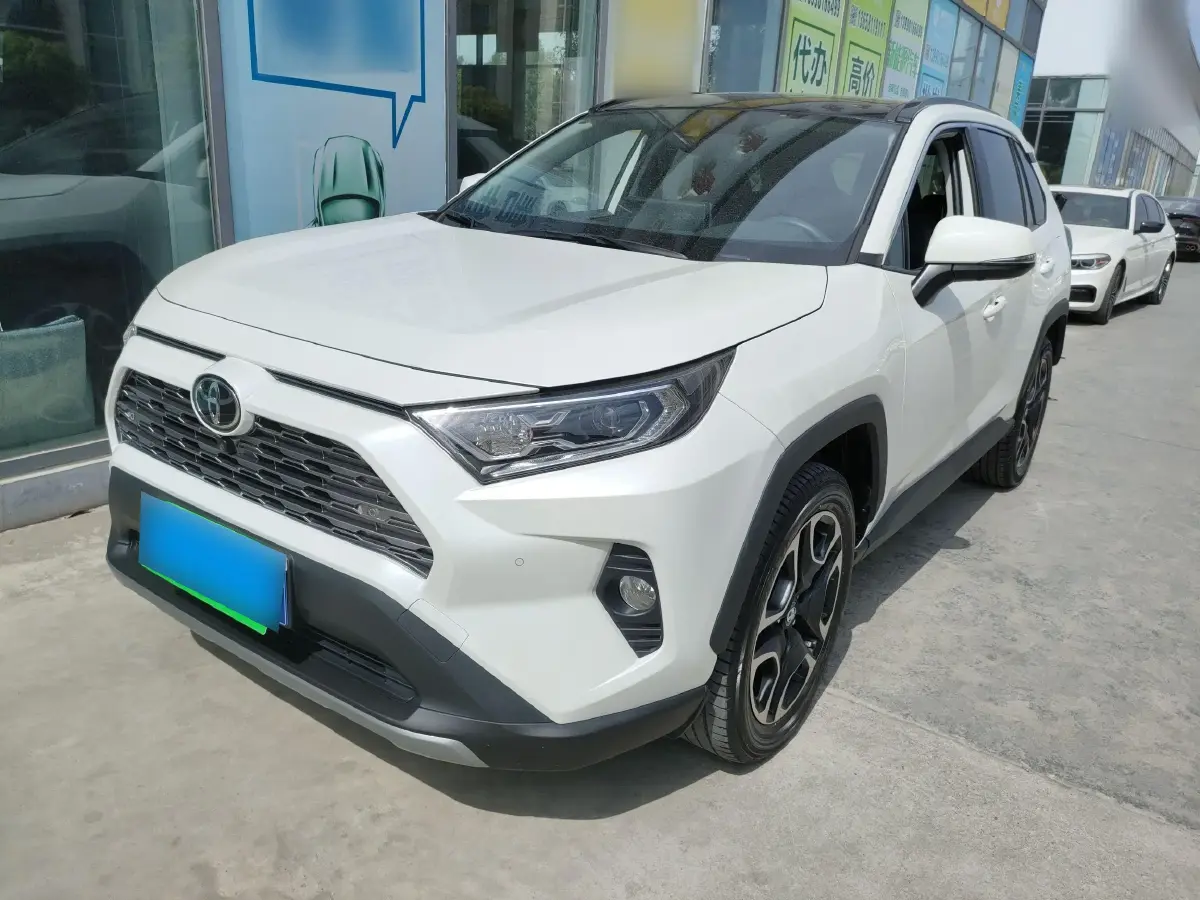 2020 Toyota RAV4 2.0L 171HP L4 CVT