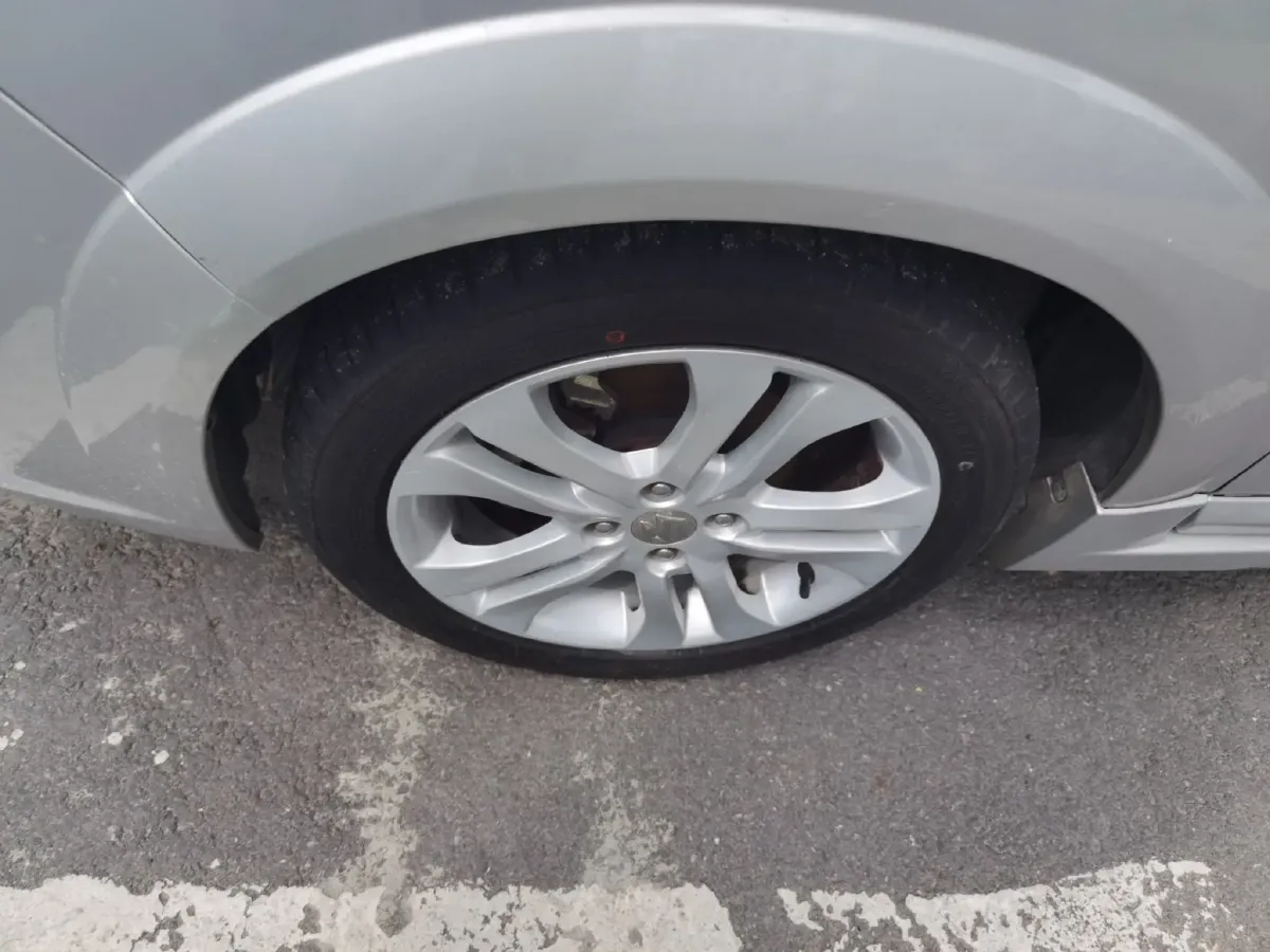 2015 Suzuki Liana A6 1.4L 101HP L4 5MT,autocango,china used car exporter,china ev exporter,chinese used car exporter,chinese used ev exporter