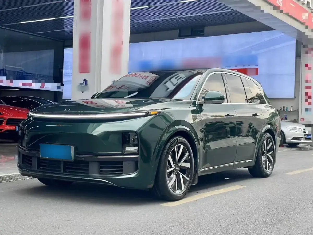 2023 Li L8 Range Extended 154HP REEV 40.9KWH