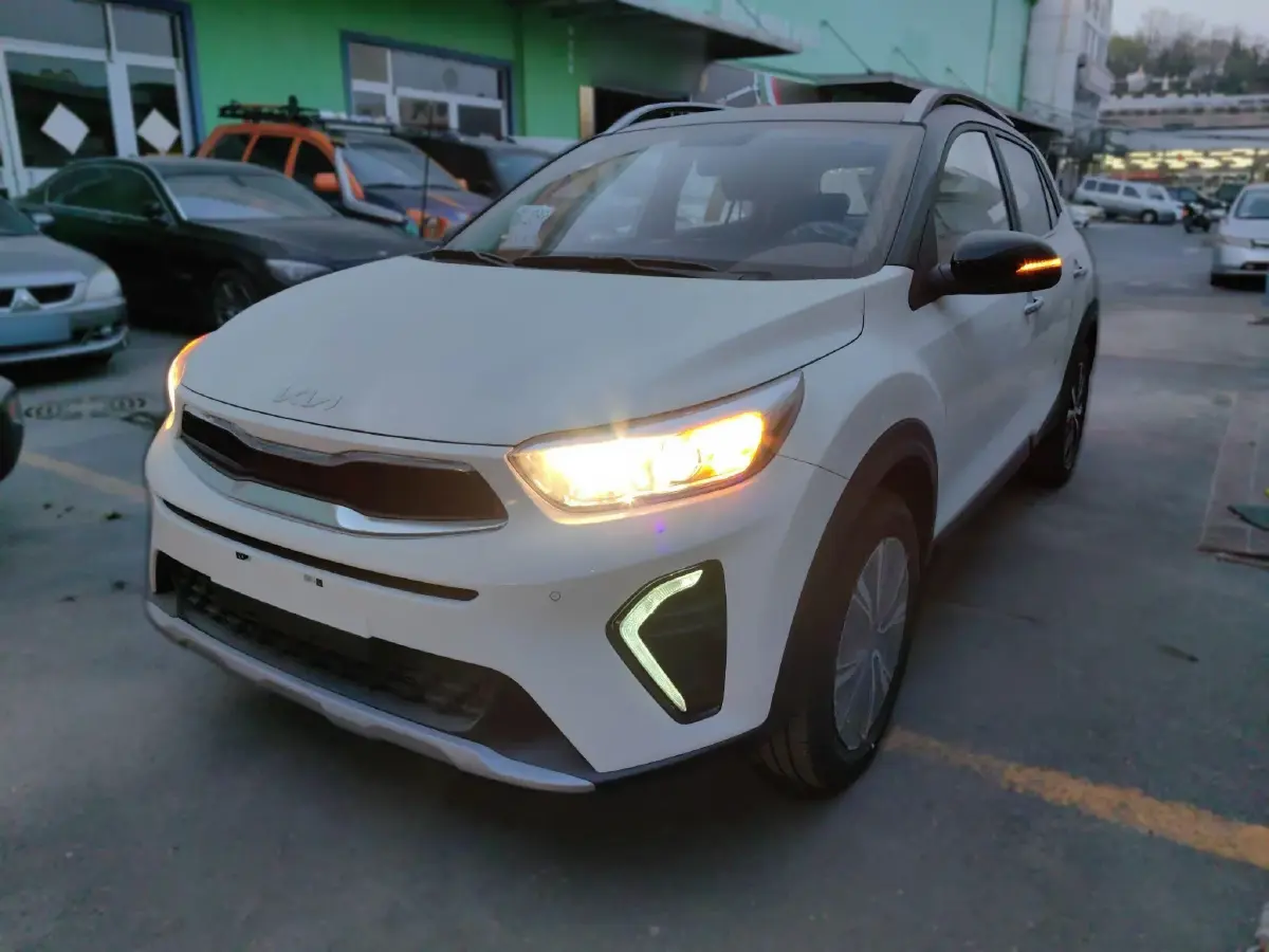 2021 Kia KX1 1.4L 100HP L4 CVT