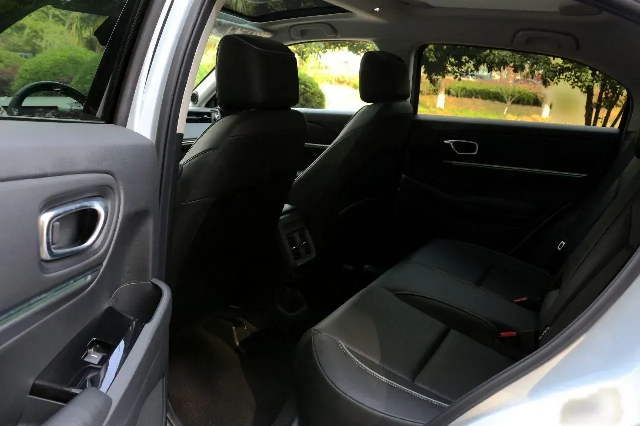 2023 Honda e:NP1 BEV 68.8KWH,autocango,china used car exporter,china ev exporter,chinese used car exporter,chinese used ev exporter