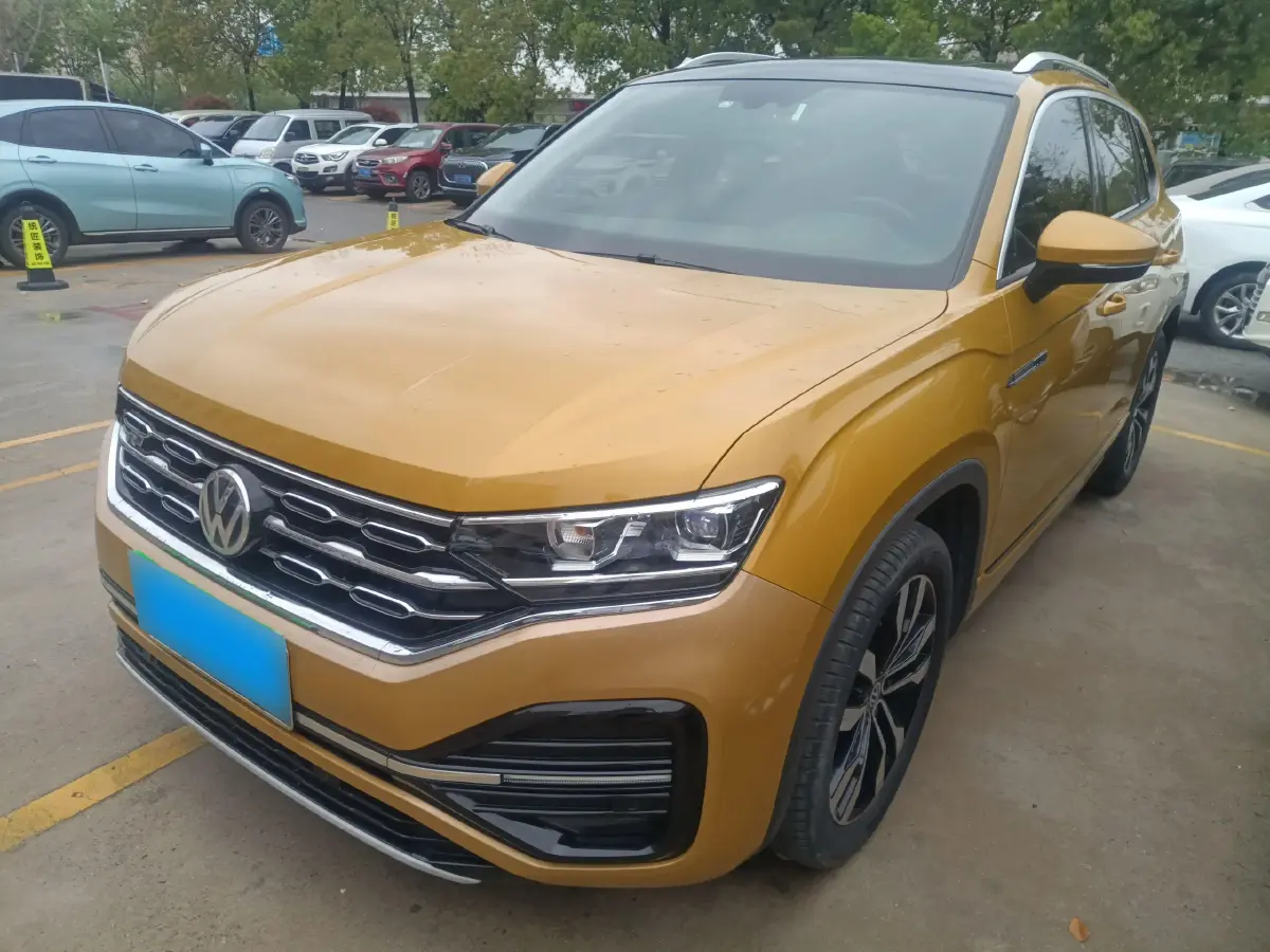 2019 Volkswagen Tayron 2.0T 220HP L4 7DCT