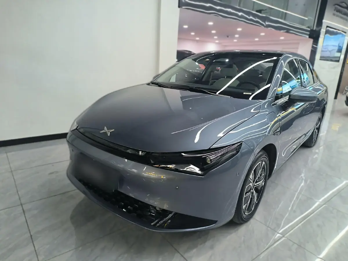 2024 Xpeng P5 BEV 55.4KWH