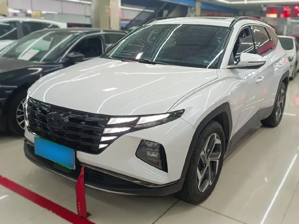 2023 Hyundai Tucson 1.5T 200HP L4 8AT