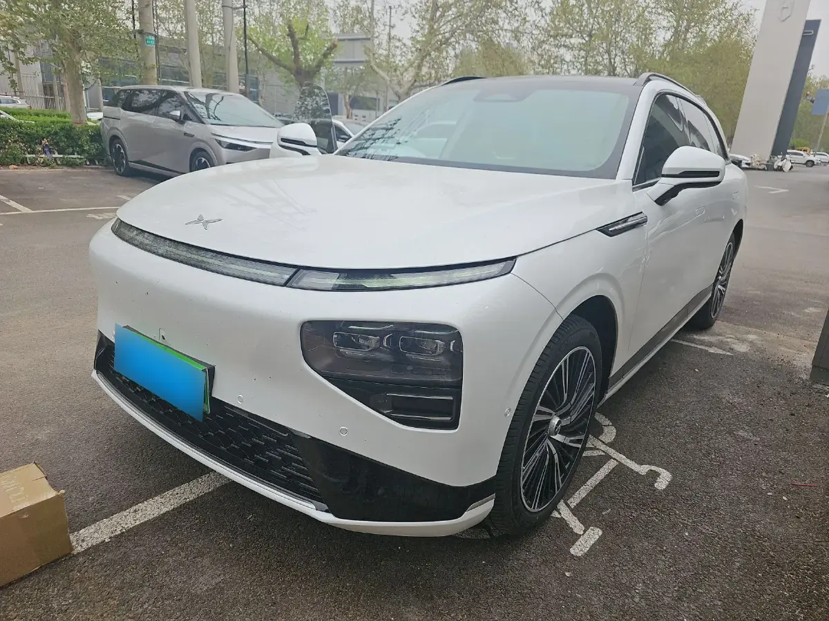 2024 Xpeng G9 BEV 78.2KWH