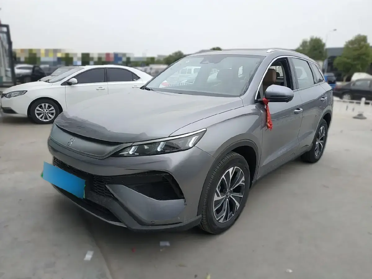 2025 BYD Song Pro 1.5L 101HP L4 E-CVT PHEV 18.3KWH