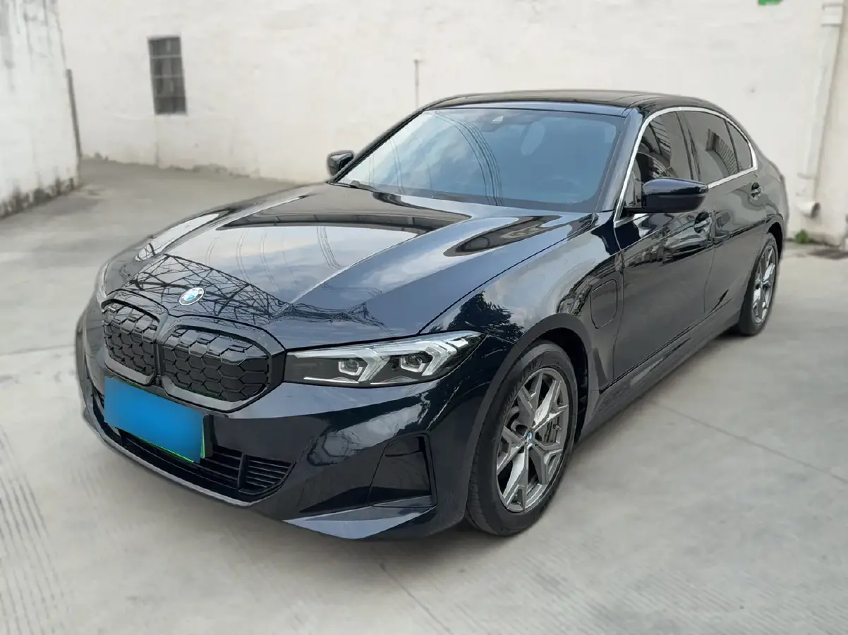 2022 BMW i3 BEV 70KWH