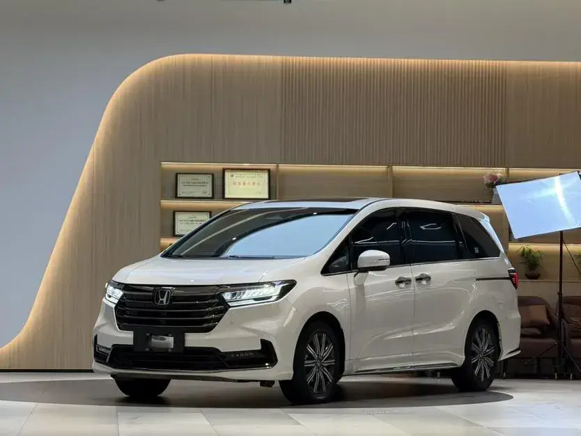 2024 Honda Odyssey 2.0L 146HP L4 E-CVT Hybrid