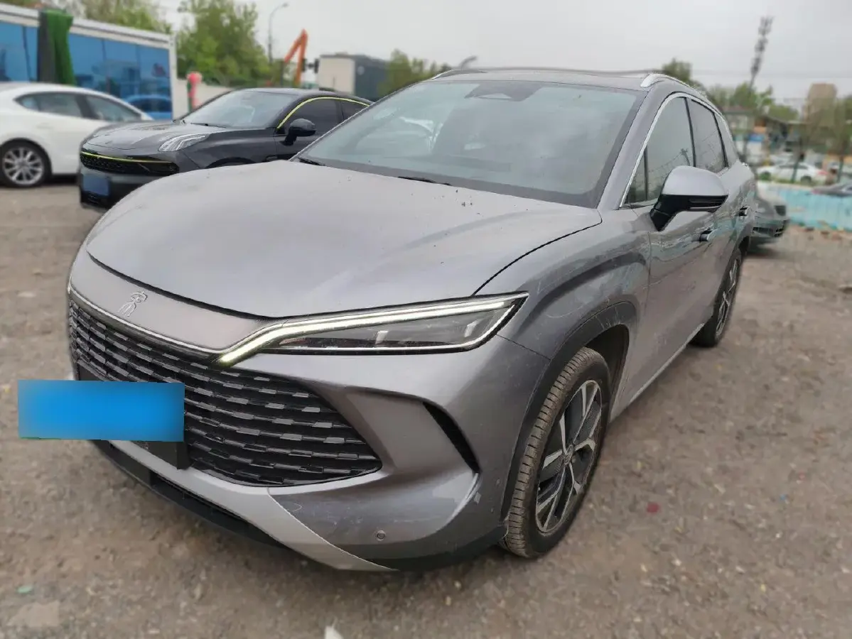 2024 BYD SongL DM-i 1.5L 101HP L4 E-CVT PHEV 26.6KWH