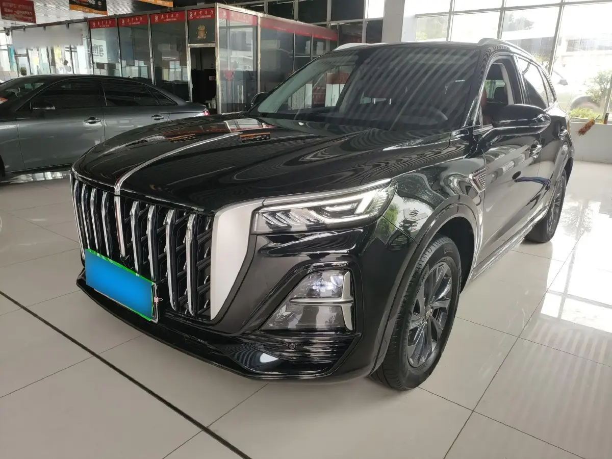 2023 HongQi HS5 2.0T 252HP L4 8AT