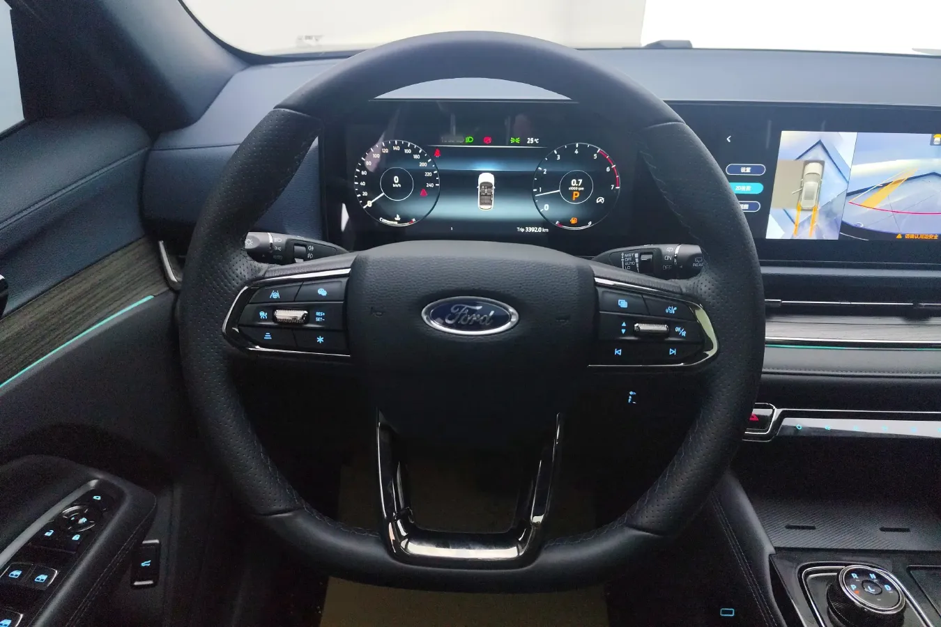 2023 Ford Equator Sport 1.5T 170HP L4 7DCT,autocango,china used car exporter,china ev exporter,chinese used car exporter,chinese used ev exporter