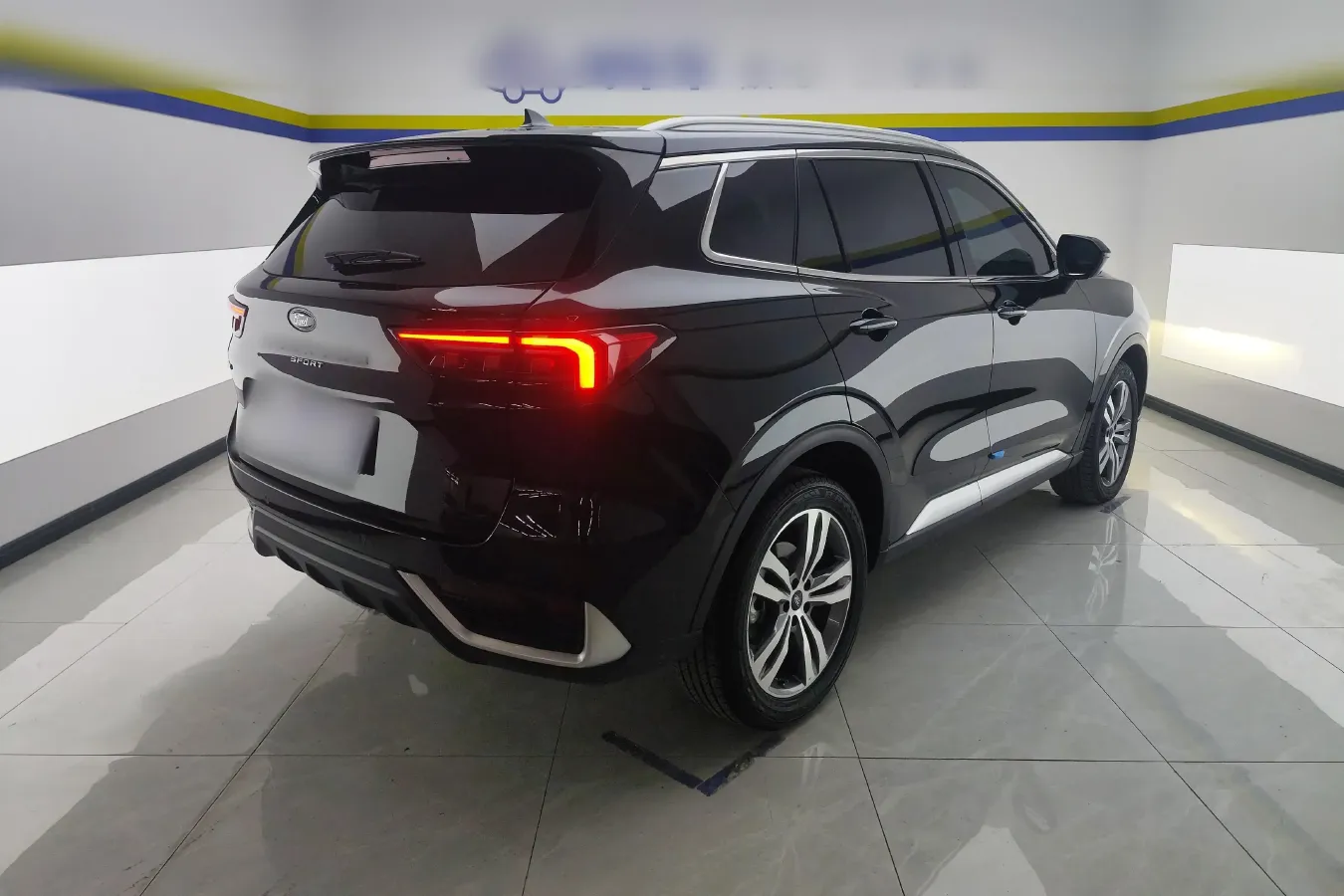 2023 Ford Equator Sport 1.5T 170HP L4 7DCT,autocango,china used car exporter,china ev exporter,chinese used car exporter,chinese used ev exporter