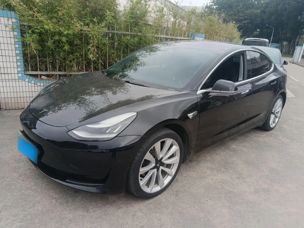 2020 Tesla Model 3 BEV 52KWH