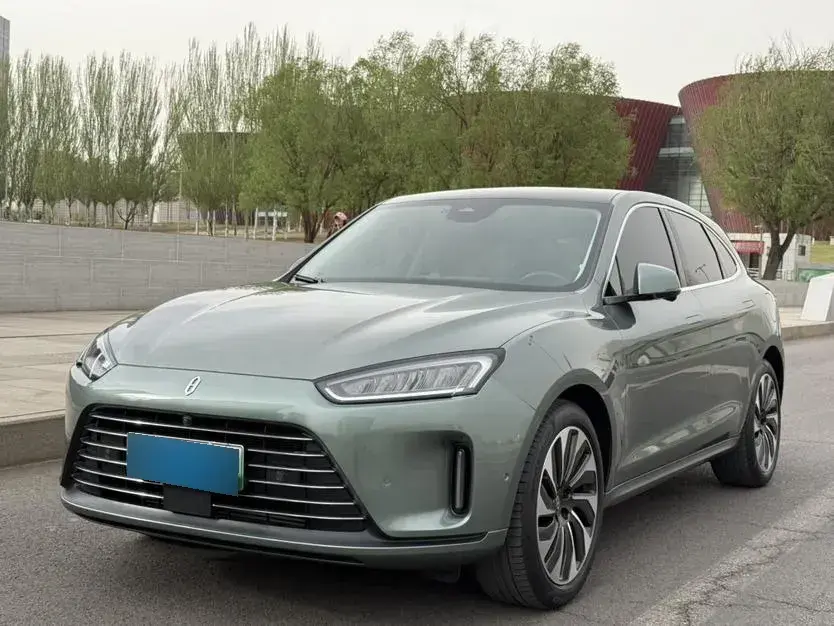 2022 HIMA AITO M5 Range Extended 125HP REEV 40KWH