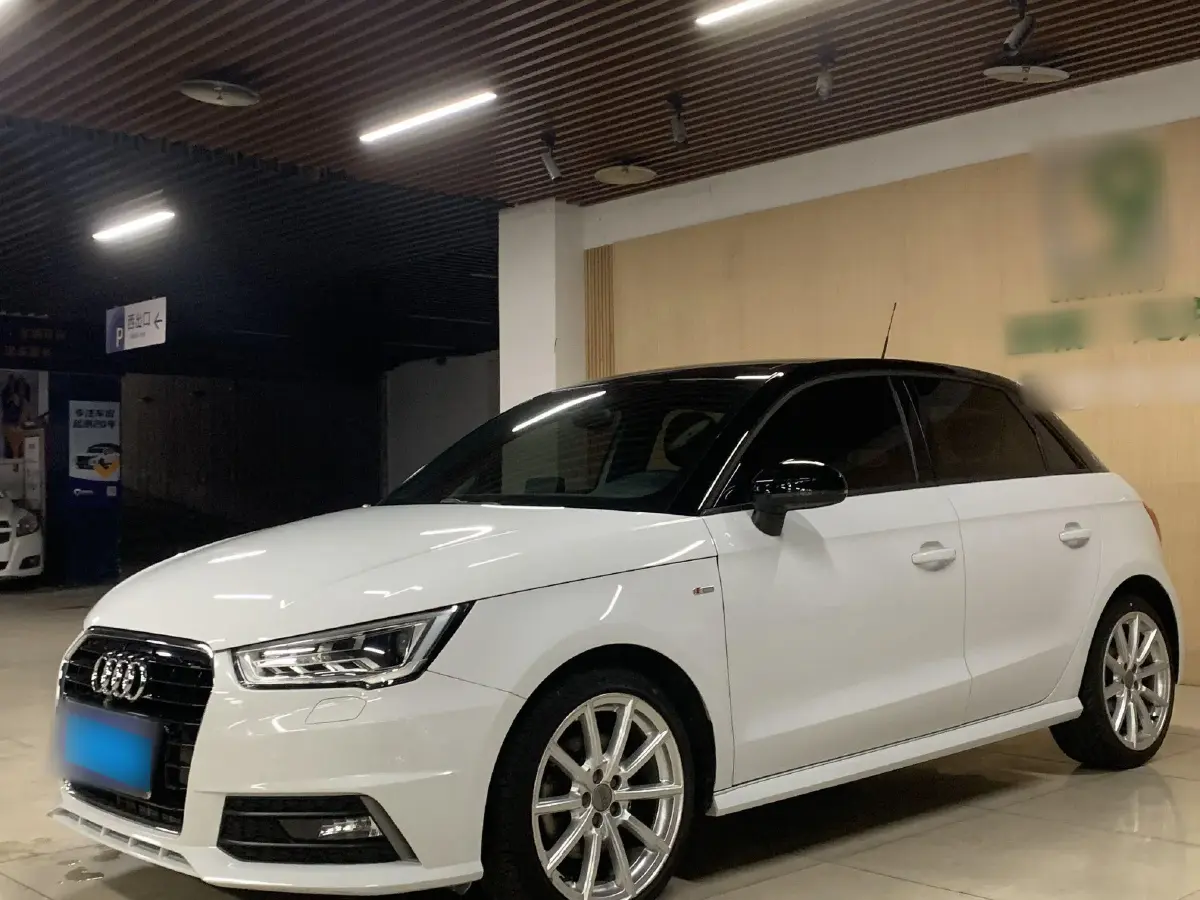 2016 Audi A1 1.4T 125HP L4 7DCT