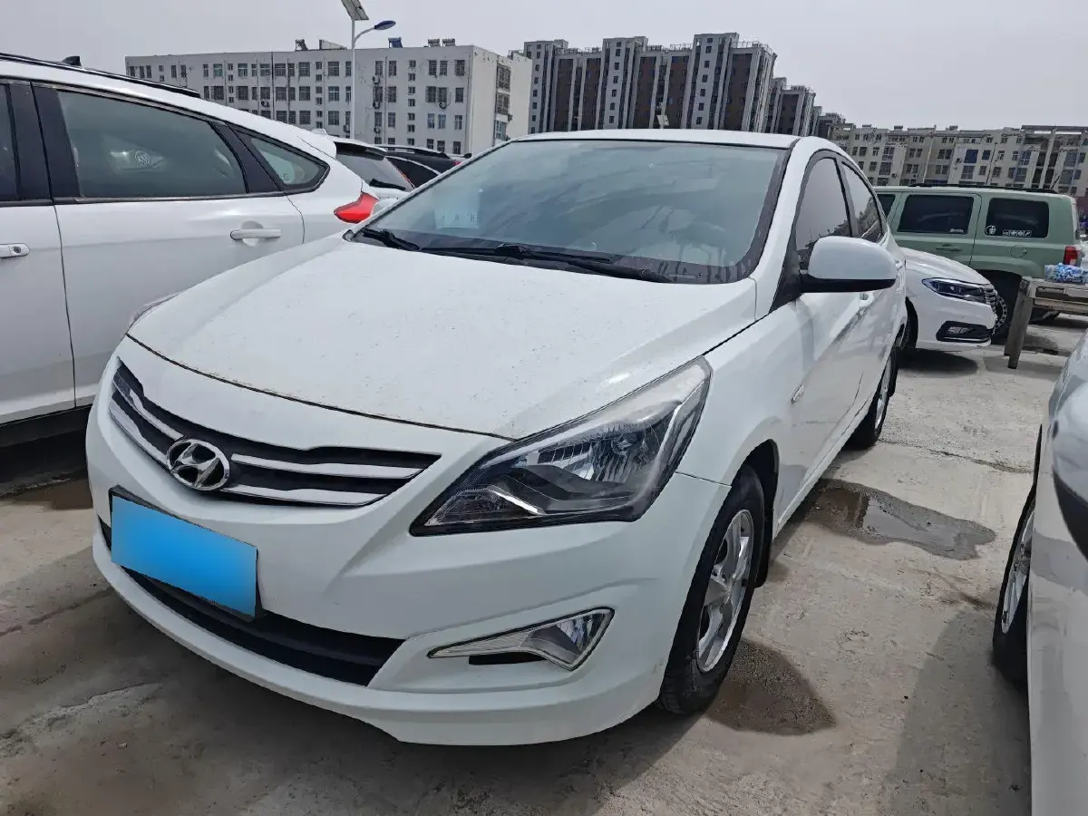 2016 Hyundai Reina 1.4L 107HP L4 4AT