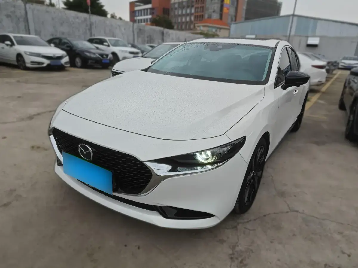 2023 Mazda 3 Axela 2.0L 158HP L4 6AT