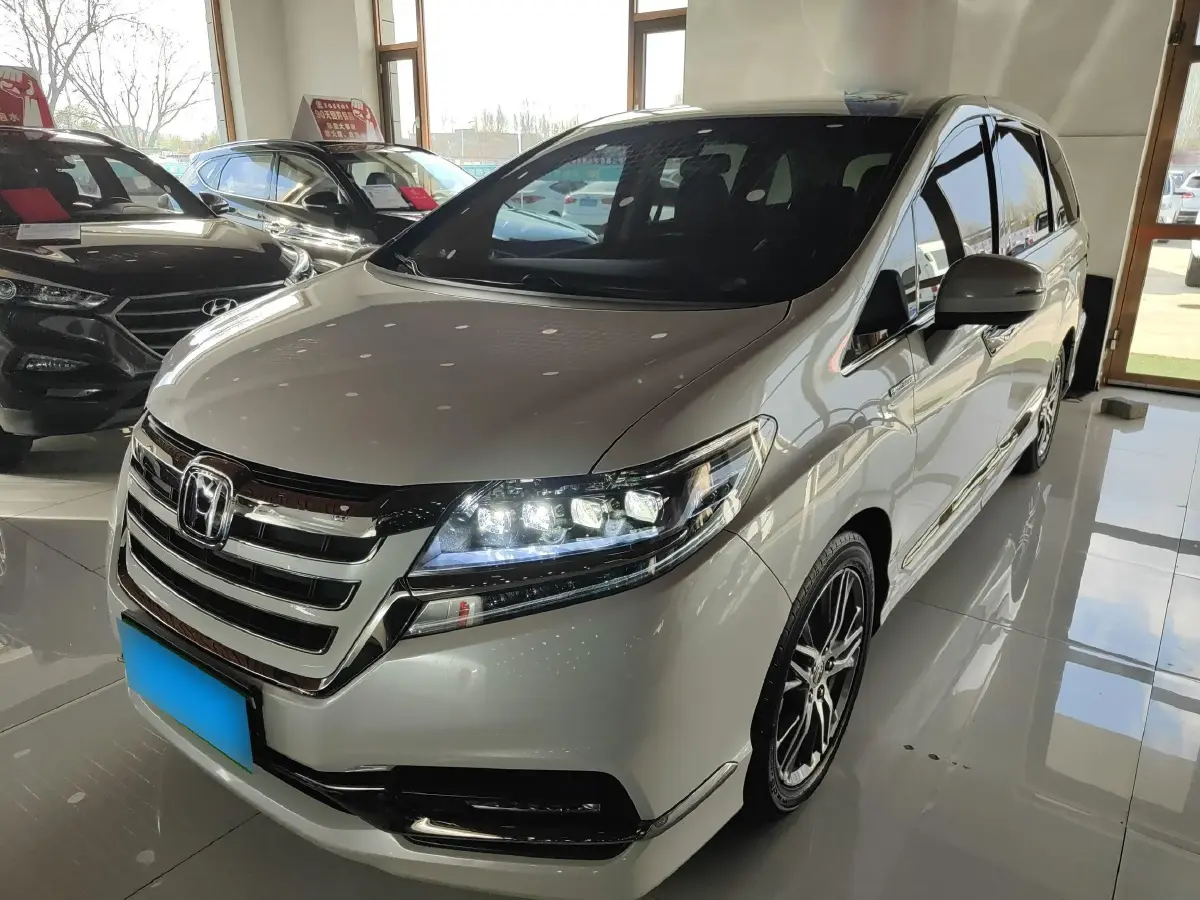 2019 Honda Elysioin 2.0L 146HP L4 E-CVT Hybrid