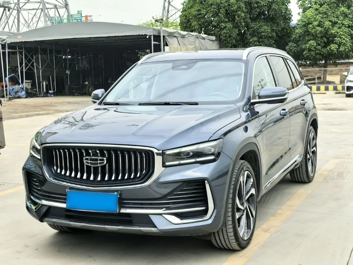 2023 Geely Monjaro 2.0T 238HP L4 8AT