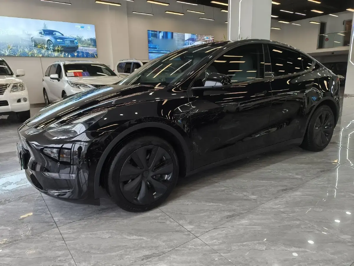 2021 Tesla Model Y BEV 60KWH