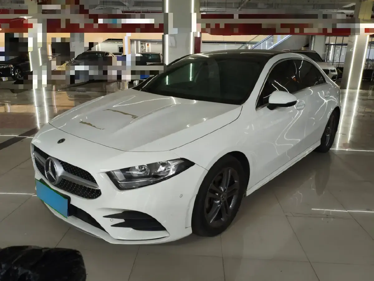 2021 Mercedes-Benz A Class 1.3T 136HP L4 7DCT
