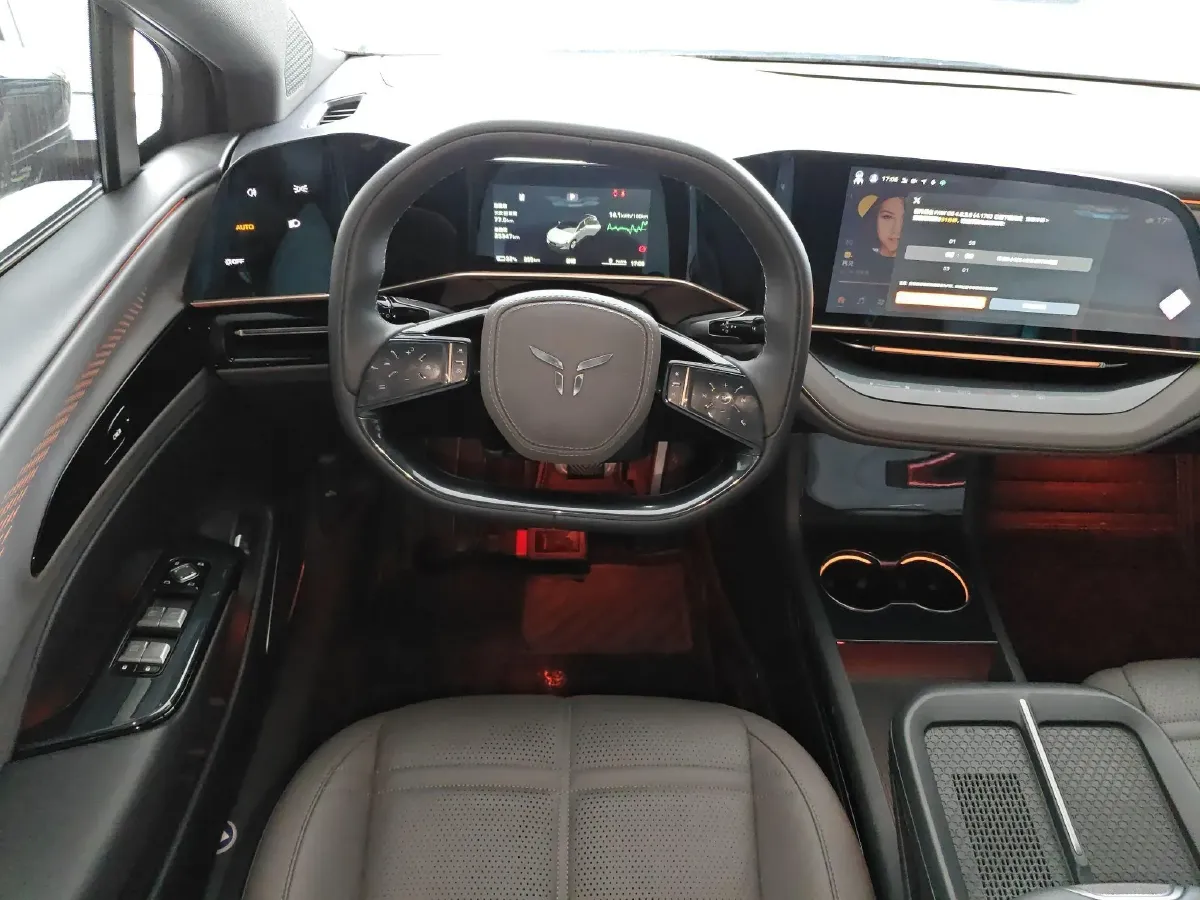 2024 HongQi EH7 BEV 111KWH,autocango,china used car exporter,china ev exporter,chinese used car exporter,chinese used ev exporter