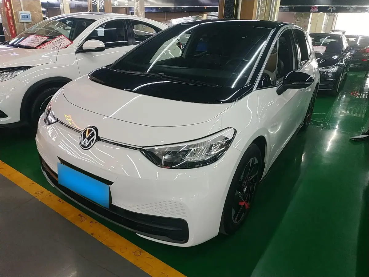 2024 Volkswagen ID.3 BEV 52.8KWH
