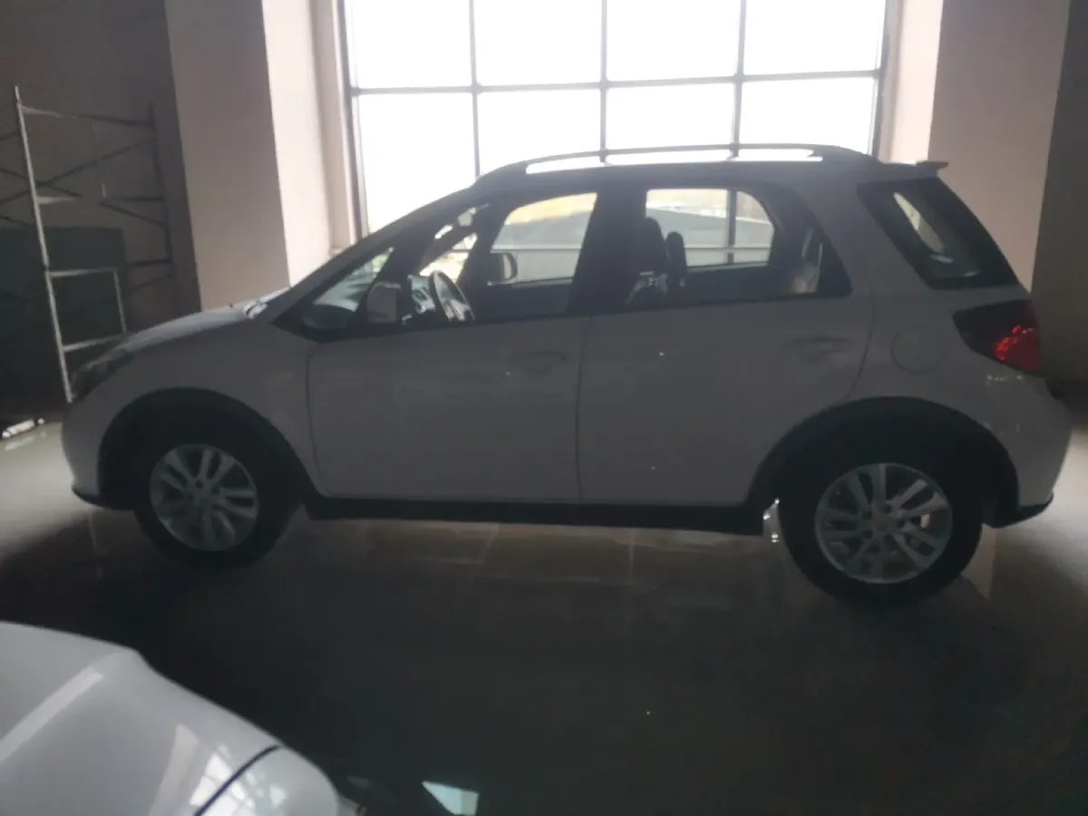 2013 Suzuki SX4 1.6L 109HP L4 4AT,autocango,china used car exporter,china ev exporter,chinese used car exporter,chinese used ev exporter