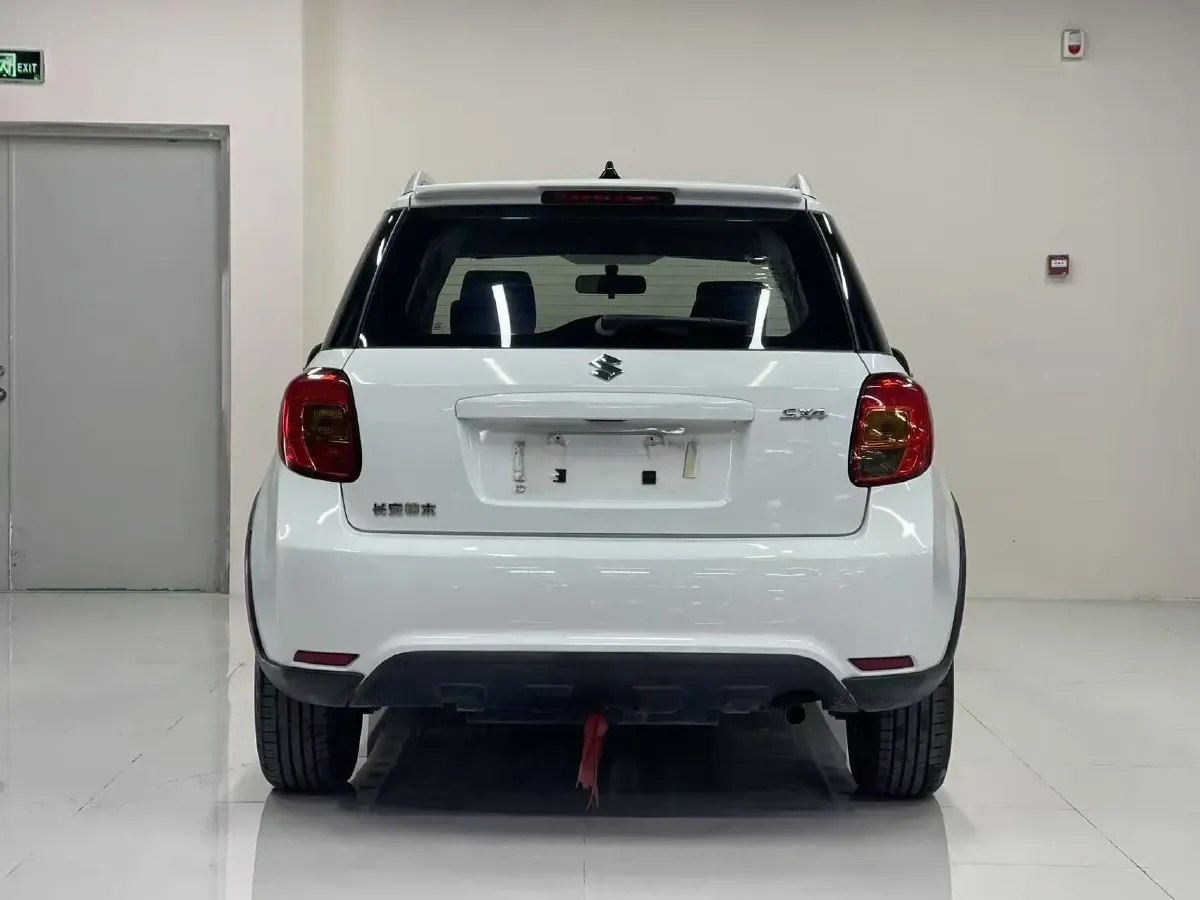 2013 Suzuki SX4 1.6L 109HP L4 4AT,autocango,china used car exporter,china ev exporter,chinese used car exporter,chinese used ev exporter