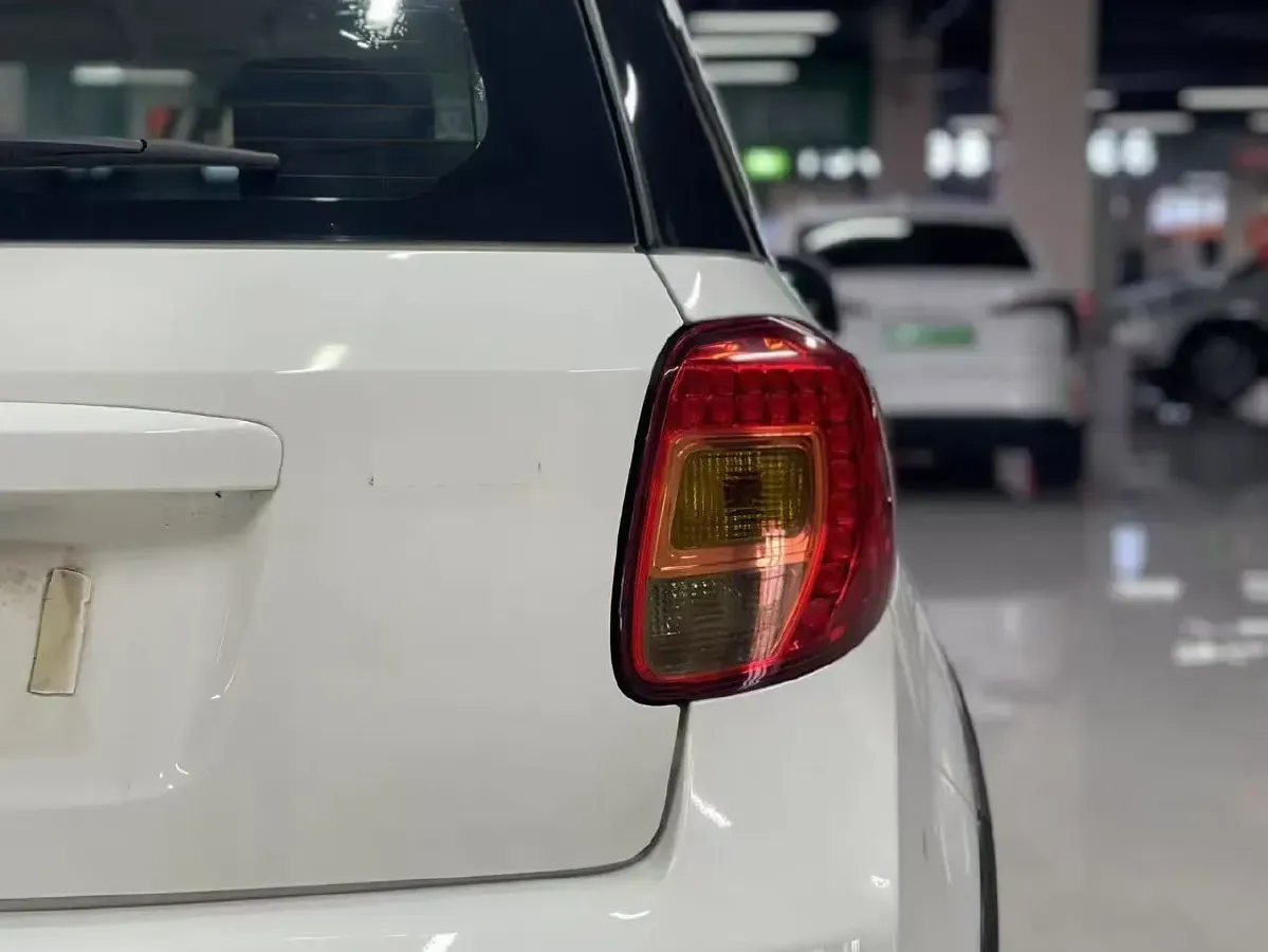 2013 Suzuki SX4 1.6L 109HP L4 4AT,autocango,china used car exporter,china ev exporter,chinese used car exporter,chinese used ev exporter