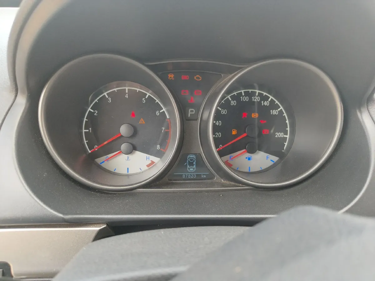 2014 Geely GX7 2.0L 141HP L4 6AT,autocango,china used car exporter,china ev exporter,chinese used car exporter,chinese used ev exporter