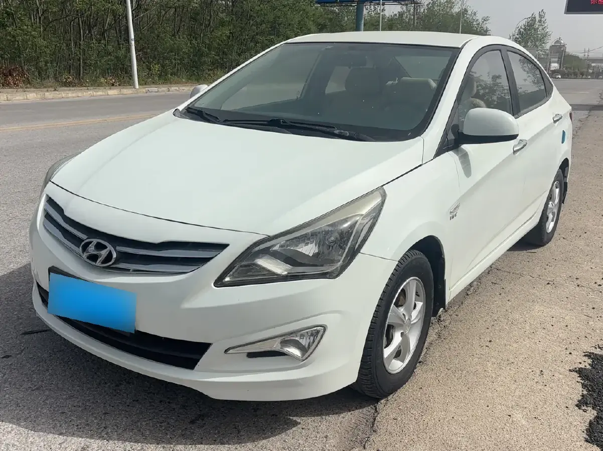 2014 Hyundai Reina 1.4L 107HP L4 4AT