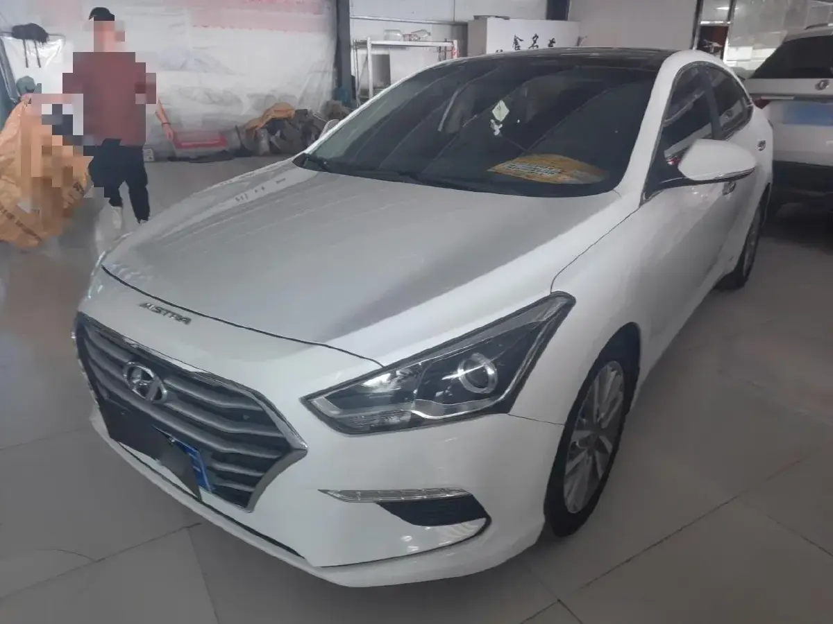 2017 Hyundai Mistra 1.8L 143HP L4 6AT